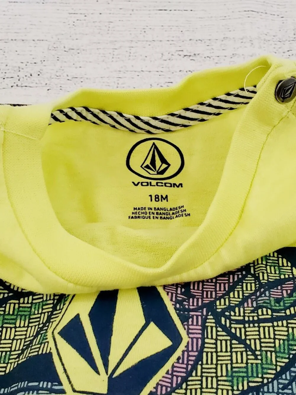 Volcom Baby Boy's 2 Piece Set T Shirt & Swim Shorts Size 18 Months Lemon NWT